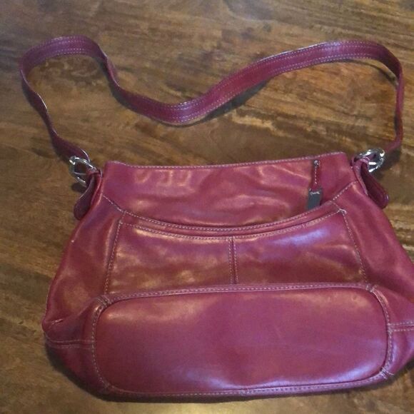 Tignanello Red Leather Shoulder bag - Picture 1 of 11